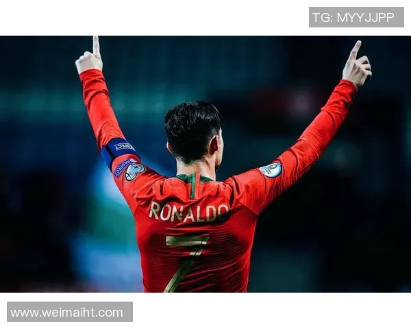 世界足球历史上最辉煌的球星是谁他为足球带来了怎样的传奇与影响