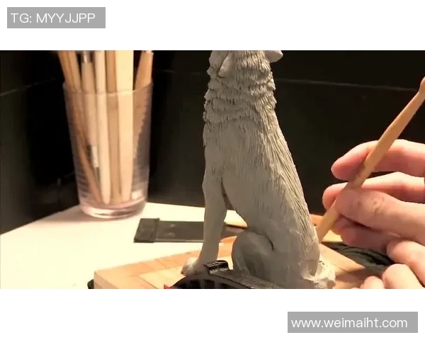 用橡皮泥塑造足球球星魅力打造迷你运动传奇作品