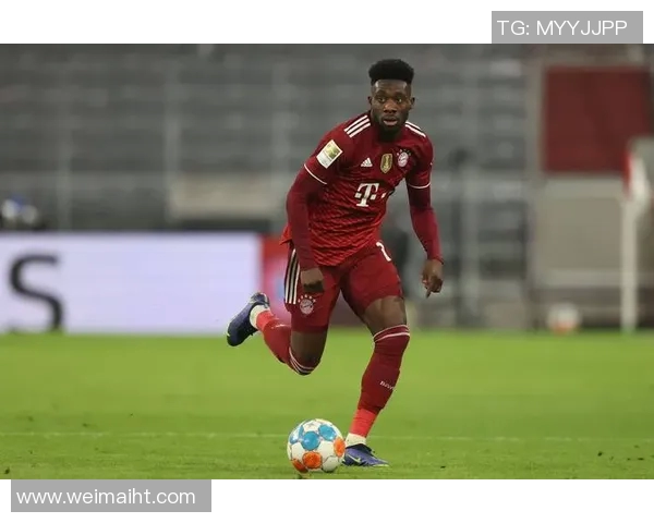 足球球星发型大盘点：个性与潮流并存的场上风采