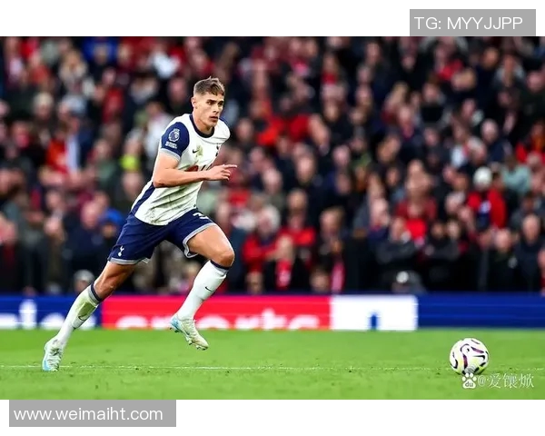 欧冠球星脚下的秘密武器 哪些足球鞋助力顶级球员登顶欧洲之巅