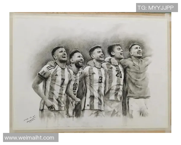 用素描勾勒足球明星风采展现球场英雄气质